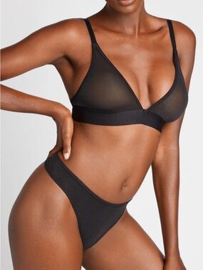 Negative Bralette Black Small NWT